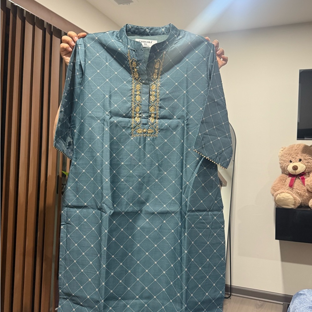 Blue Embroidered Kurta - Roza edition
